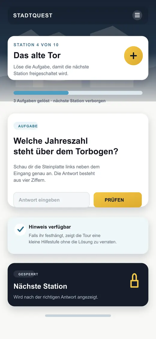 Mobile Überraschungstour-Ansicht mit Aufgabe, Hinweis und gesperrter nächster Station